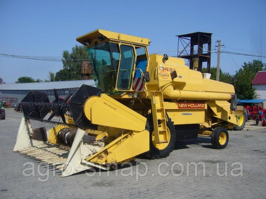 Oldtimer-Mähdrescher a típus New Holland 8055, Neumaschine ekkor: Горохів (Kép 8)