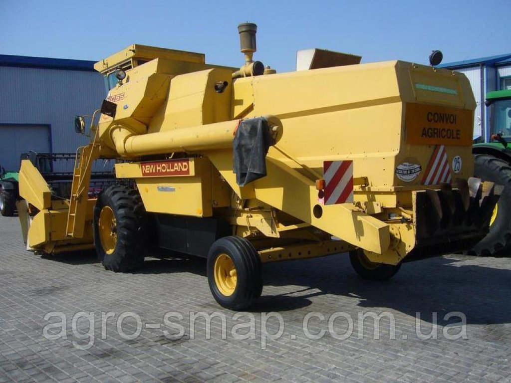 Oldtimer-Mähdrescher a típus New Holland 8055, Neumaschine ekkor: Горохів (Kép 5)