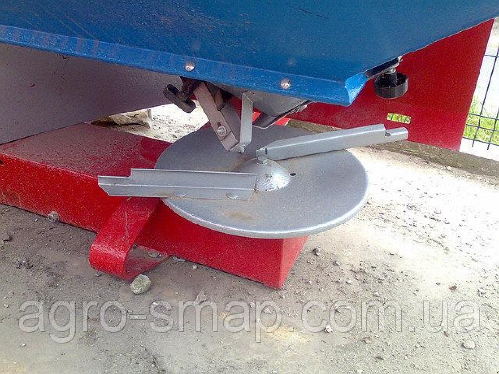 Sandstreuer & Salzstreuer of the type Nordsten TF 1500,  in Горохів (Picture 4)