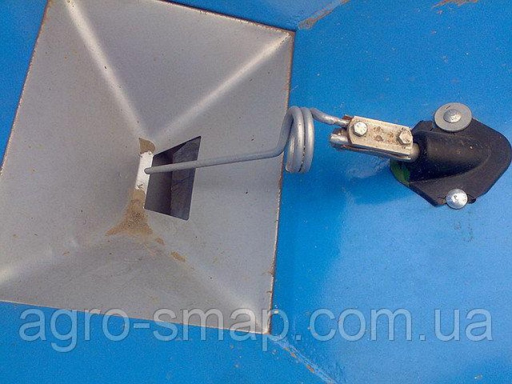 Sandstreuer & Salzstreuer of the type Nordsten TF 1500,  in Горохів (Picture 2)