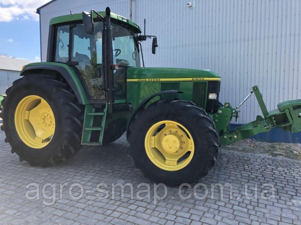 Oldtimer-Traktor typu John Deere 6900, Neumaschine v Горохів (Obrázek 9)