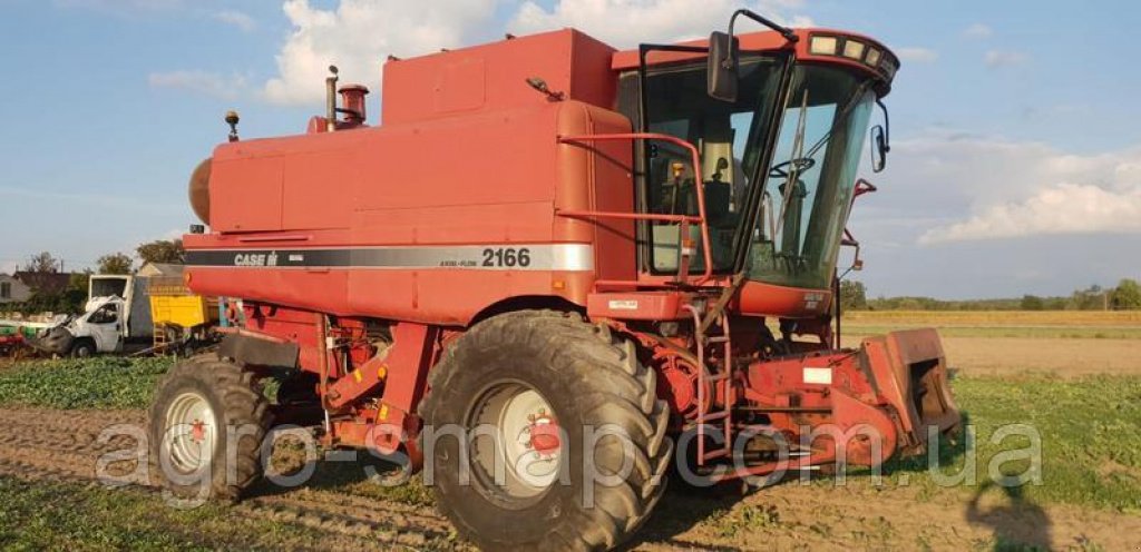 Oldtimer-Mähdrescher a típus Case IH 2166, Neumaschine ekkor: Горохів (Kép 1)