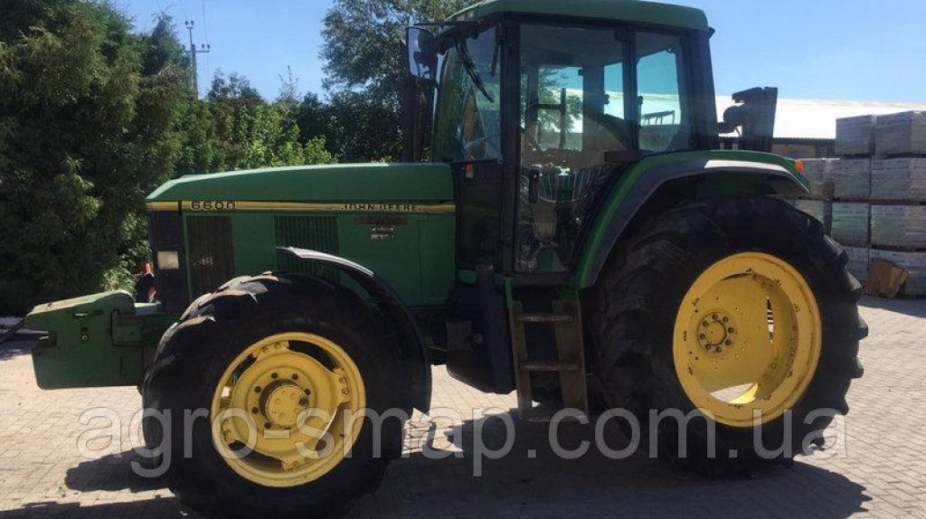 Oldtimer-Traktor typu John Deere 6600, Neumaschine v Горохів (Obrázek 10)