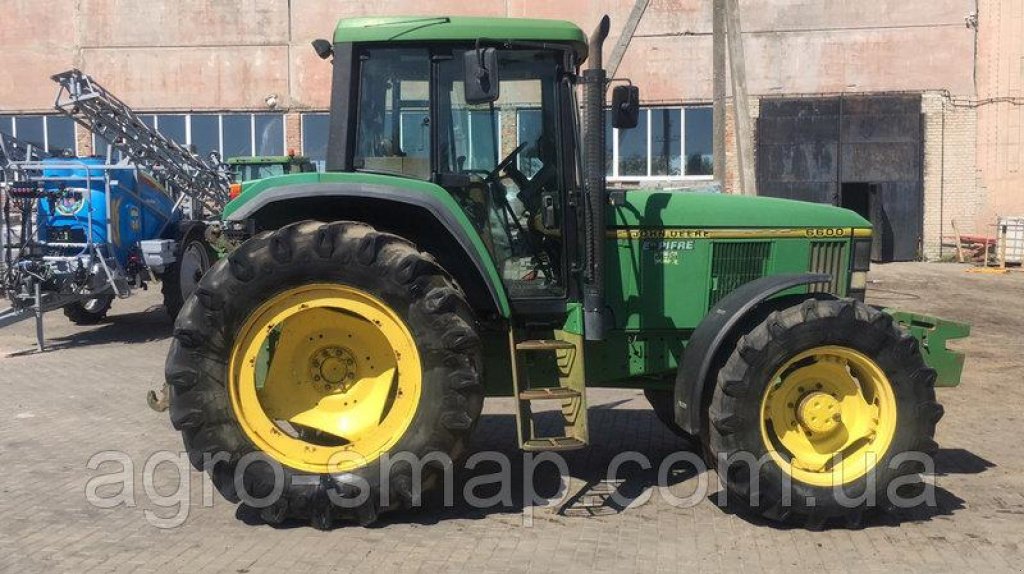 Oldtimer-Traktor typu John Deere 6600, Neumaschine v Горохів (Obrázek 1)