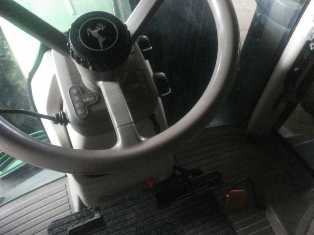 Oldtimer-Traktor typu John Deere 8335R, Neumaschine v Рівне (Obrázek 13)