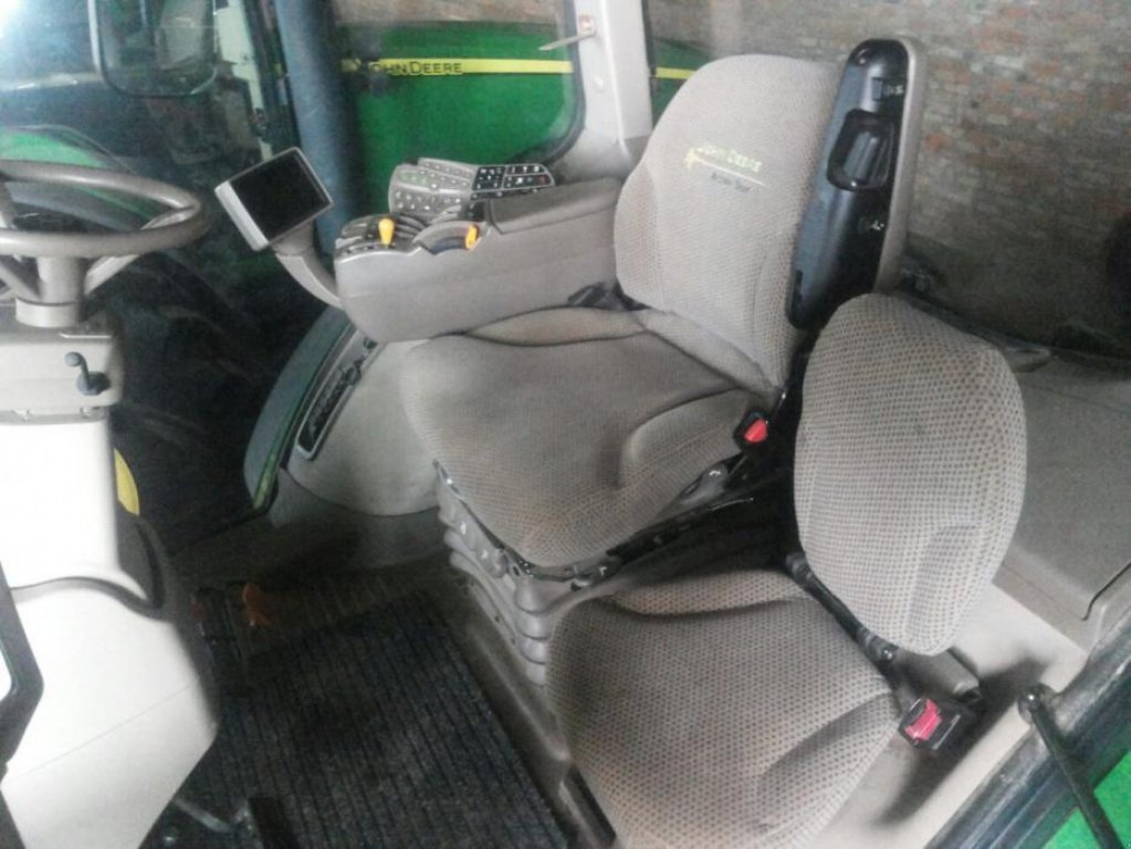 Oldtimer-Traktor typu John Deere 8335R, Neumaschine v Рівне (Obrázek 10)