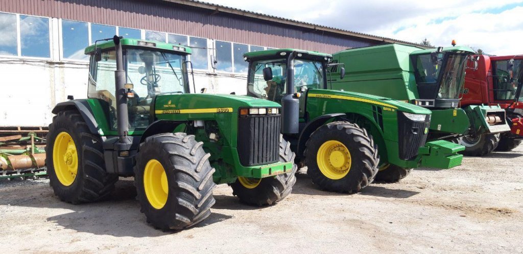Oldtimer-Traktor a típus John Deere 8400, Neumaschine ekkor: Рівне (Kép 2)