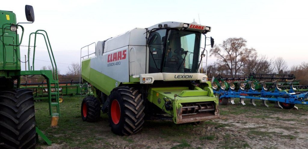 Oldtimer-Mähdrescher del tipo CLAAS Lexion 480 Evolution, Neumaschine In Рівне (Immagine 1)