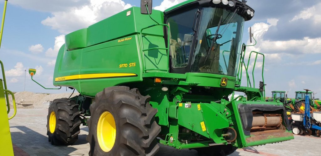 Oldtimer-Mähdrescher del tipo John Deere 9770 STS Bullet Rotor, Neumaschine In Рівне (Immagine 5)