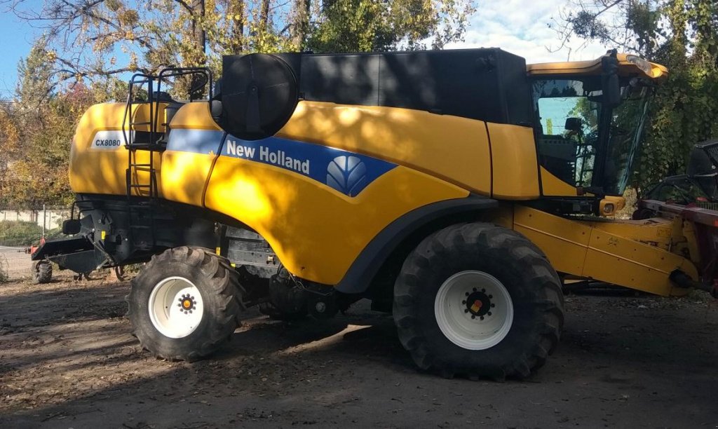 Oldtimer-Mähdrescher a típus New Holland CX8080, Neumaschine ekkor: Львів (Kép 5)