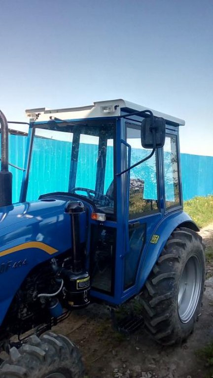 Hopfentraktor typu Dong Feng DF 244, Neumaschine v Не обрано (Obrázek 1)