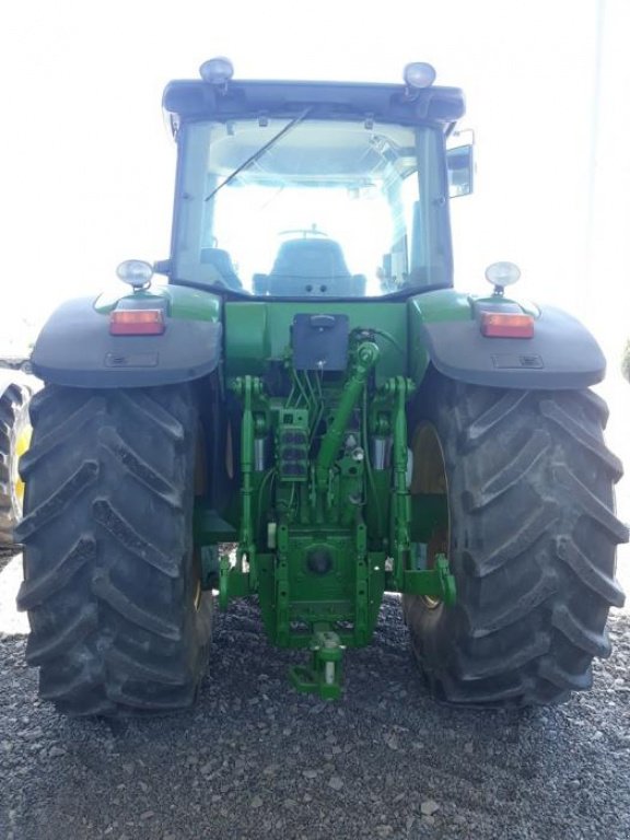 Oldtimer-Traktor des Typs John Deere 7830, Neumaschine in Дніпро (Bild 4)