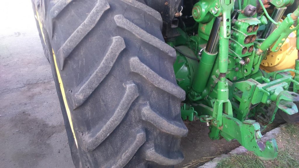 Oldtimer-Traktor typu John Deere 7700, Neumaschine v Подворки (Obrázek 9)