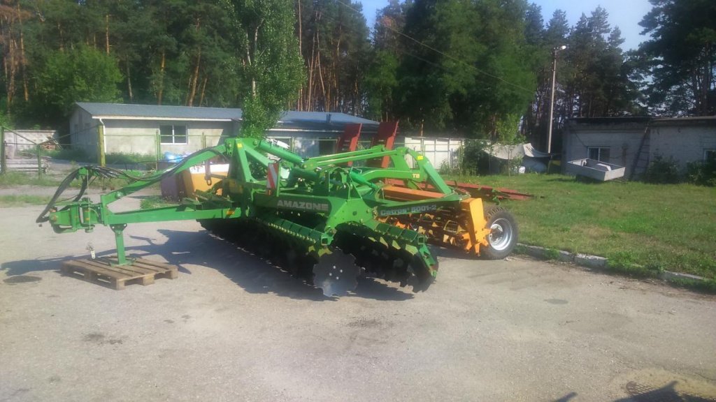 Wiesenegge of the type Amazone Catros 5001-2, Gebrauchtmaschine in Подворки (Picture 2)