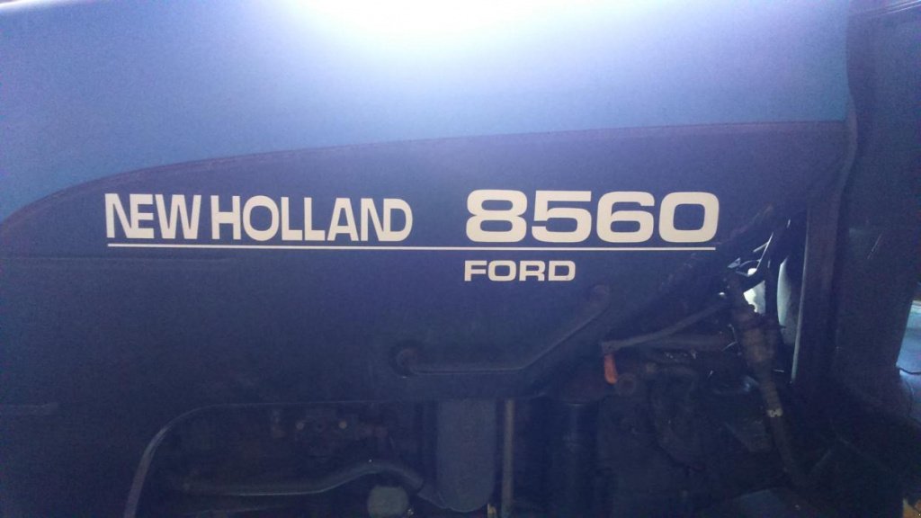 Oldtimer-Traktor tipa New Holland 8560, Neumaschine u Подворки (Slika 13)
