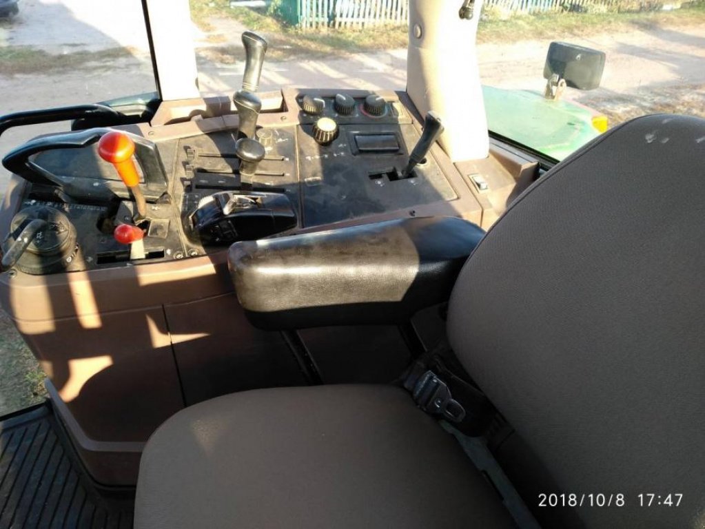 Oldtimer-Traktor typu John Deere 7800, Neumaschine v Локачі (Obrázek 10)