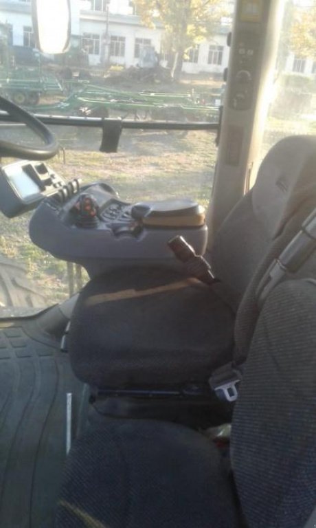 Oldtimer-Traktor typu CHALLENGER MT975, Neumaschine v Одеса (Obrázek 3)