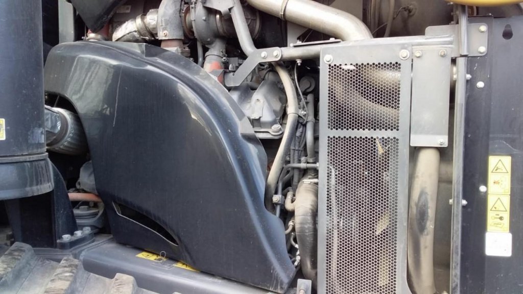 Raupentraktor typu CHALLENGER MT875E, Neumaschine v Одеса (Obrázek 8)