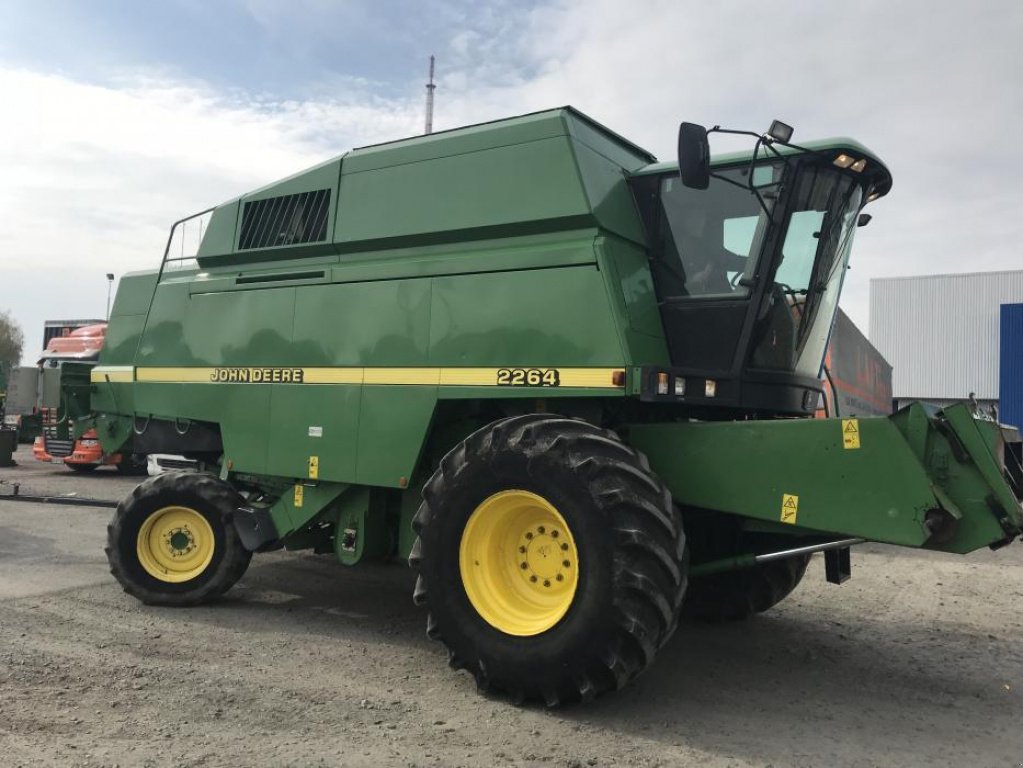 Oldtimer-Mähdrescher del tipo John Deere 2264, Gebrauchtmaschine In Ковель (Immagine 2)