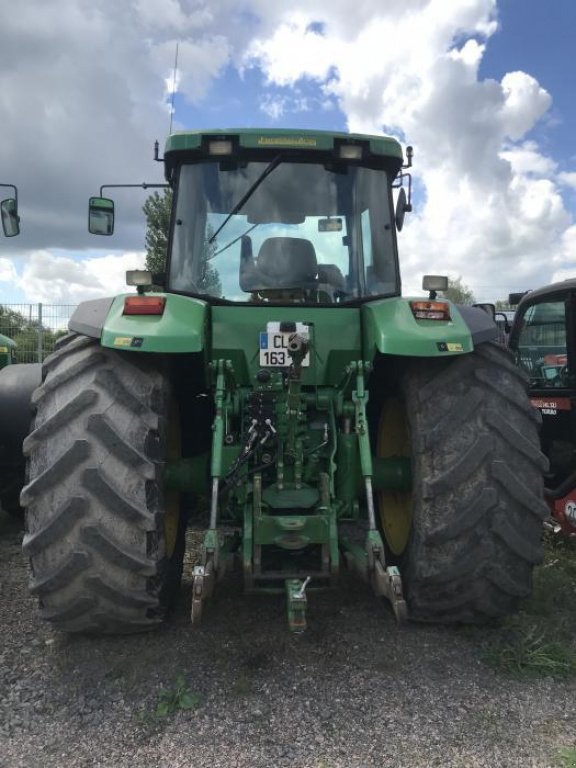 Oldtimer-Traktor des Typs John Deere 8400, Neumaschine in Ковель (Bild 3)