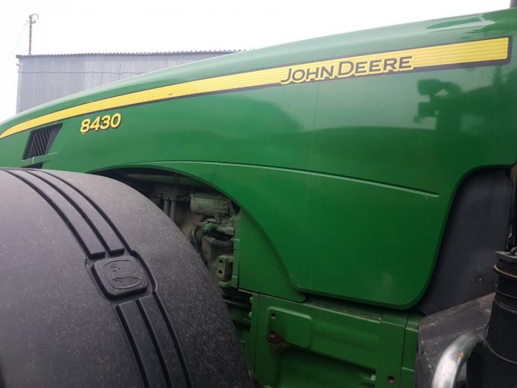 Oldtimer-Traktor typu John Deere 8430, Neumaschine v Рівне (Obrázek 1)