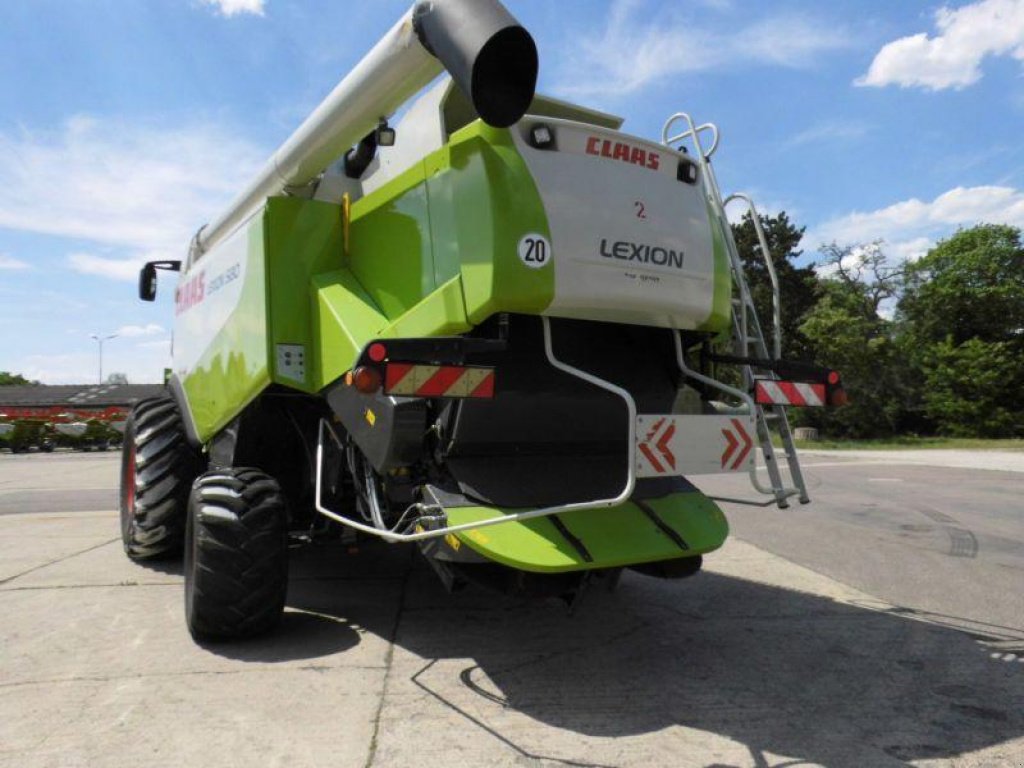 Oldtimer-Mähdrescher of the type CLAAS Lexion 580, Neumaschine in Рівне (Picture 8)