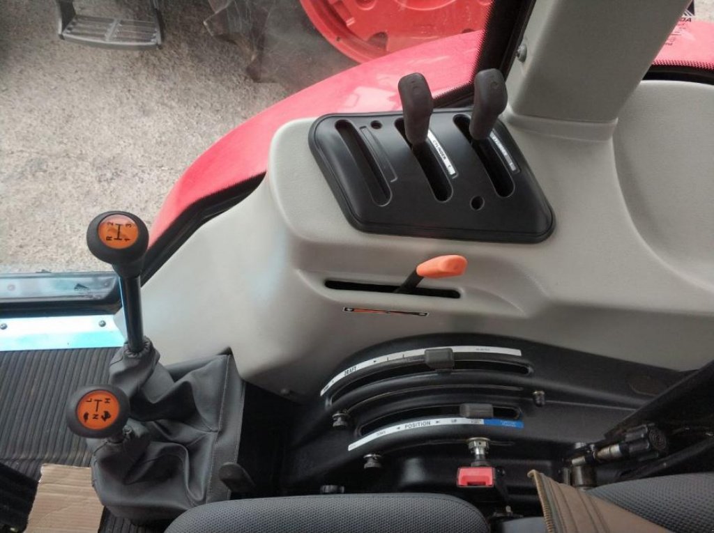 Oldtimer-Traktor typu Massey Ferguson 470 Xtra, Neumaschine v Дніпро (Obrázek 11)