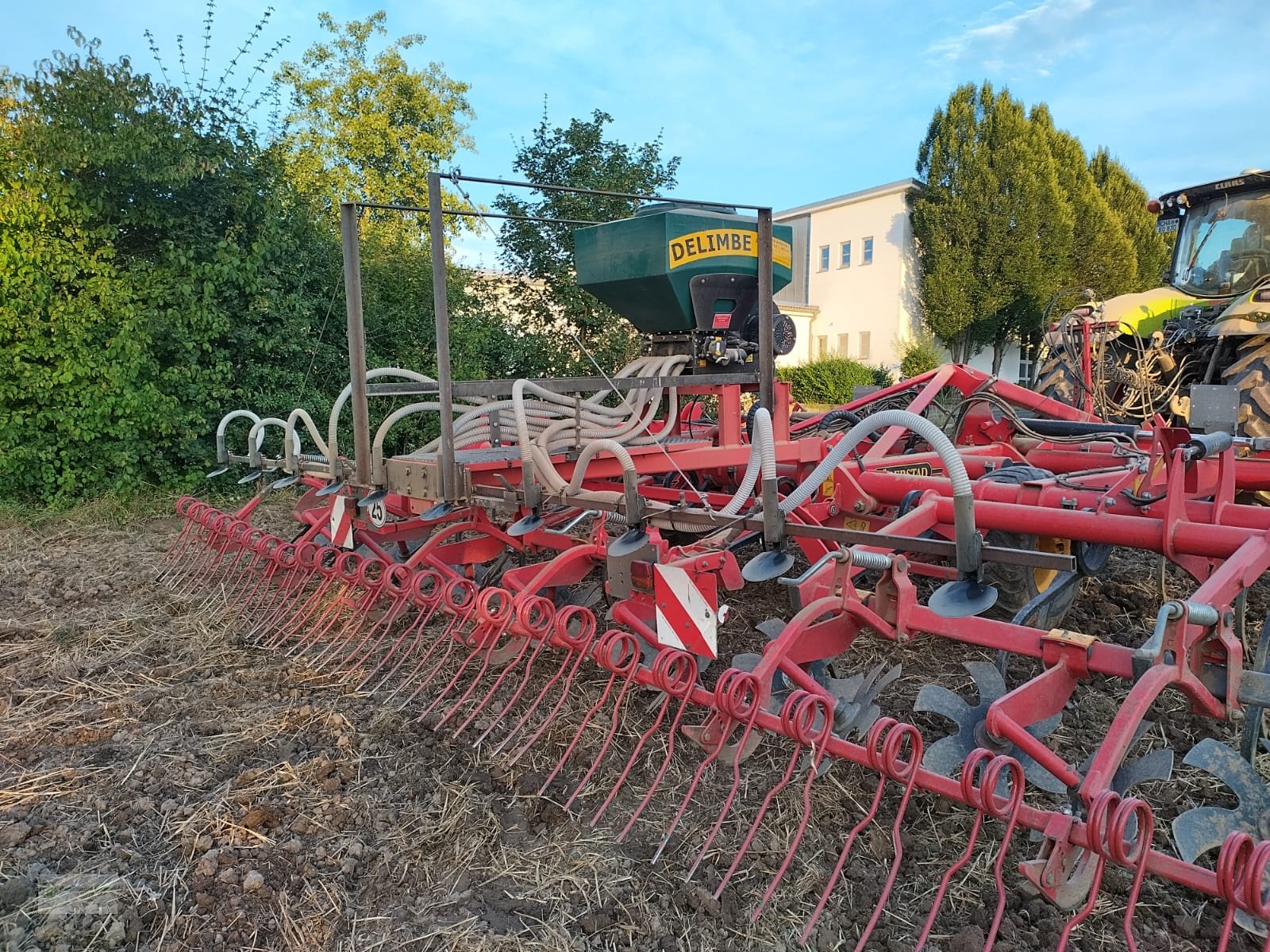 Sämaschine typu Delimbe T18 H Pneumatikstreuer Zwischenfruchtstreuer Mikrogranulatstreuer pneumatisches Sägerät Nachsaatgerät Nachsaat, Neumaschine v Kötzting (Obrázek 5)