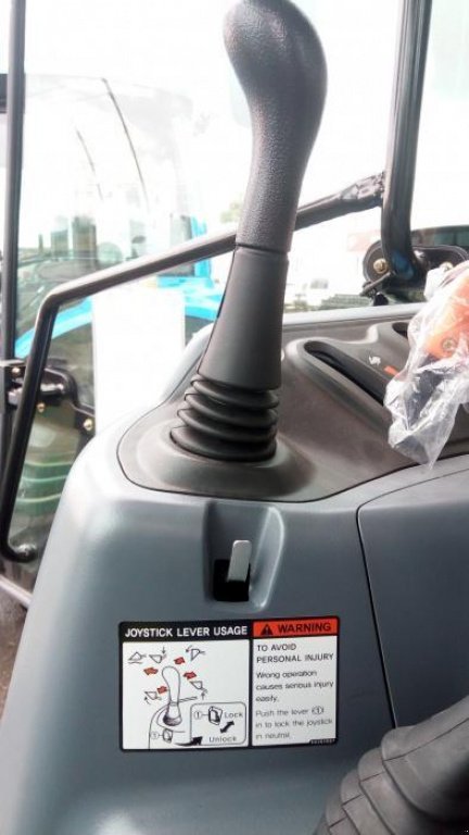 Oldtimer-Traktor typu LS Tractor Plus 90, Neumaschine v Бровари (Obrázek 9)