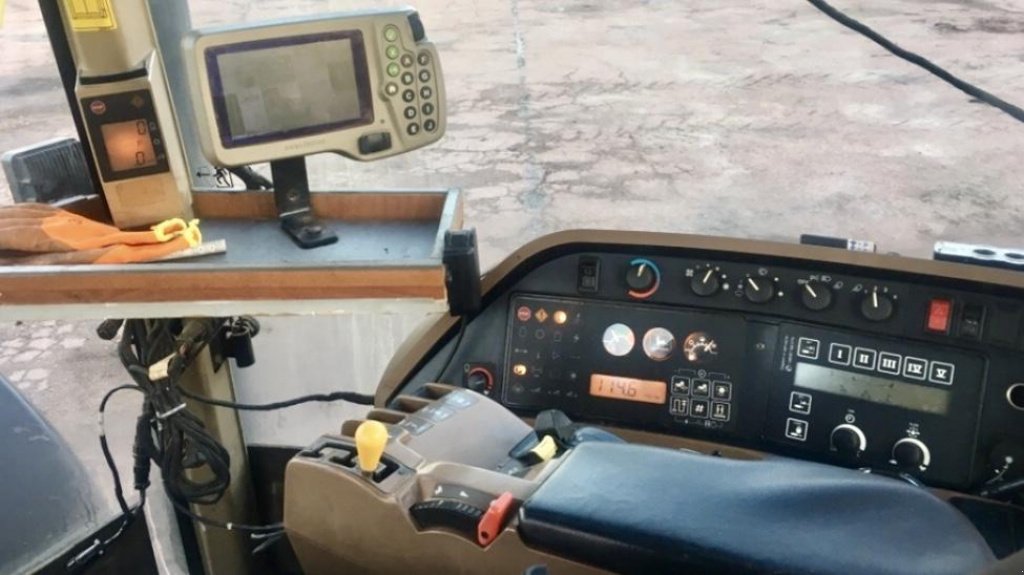 Oldtimer-Traktor typu John Deere 8300, Neumaschine v Житомир (Obrázek 7)