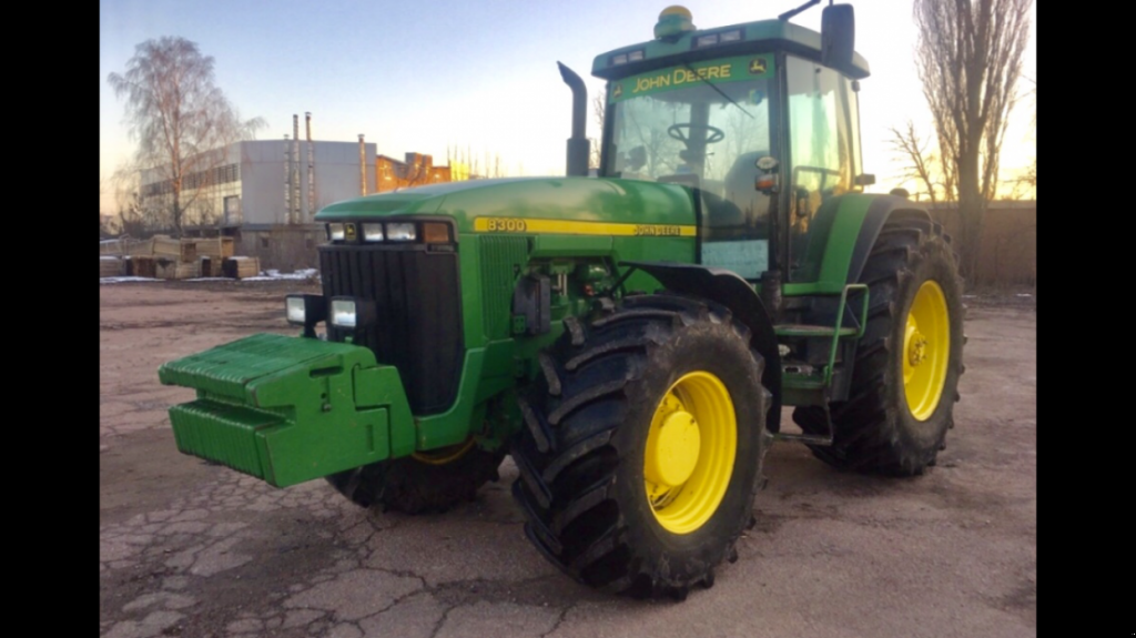 Oldtimer-Traktor typu John Deere 8300, Neumaschine v Житомир (Obrázek 1)