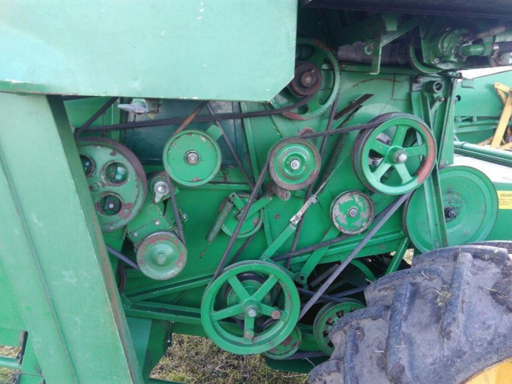 Oldtimer-Mähdrescher des Typs Volvo 1110, Gebrauchtmaschine in Калуш (Bild 12)