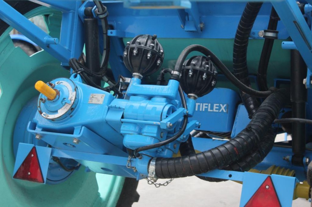 Weinbauspritze del tipo Berthoud Tracker 3200, Gebrauchtmaschine In Житомир (Immagine 3)