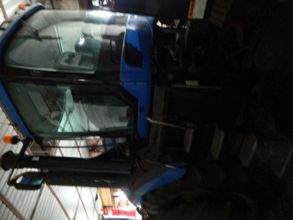 Oldtimer-Traktor tipa New Holland T9030, Neumaschine u Балаклея (Slika 5)