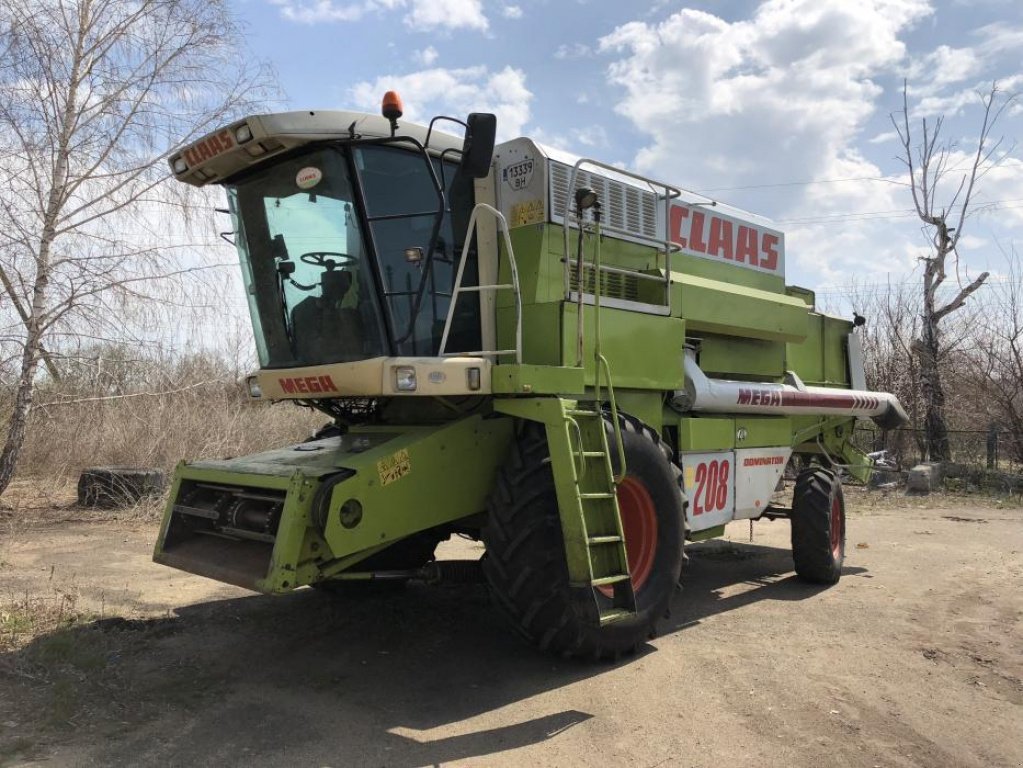 Oldtimer-Mähdrescher des Typs CLAAS Mega 208, Neumaschine in Ширяеве (Bild 7)