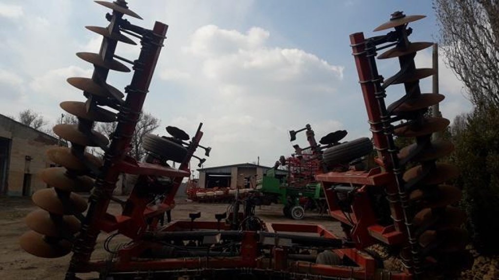 Wiesenegge of the type Versatile TD700, Gebrauchtmaschine in Київ (Picture 10)