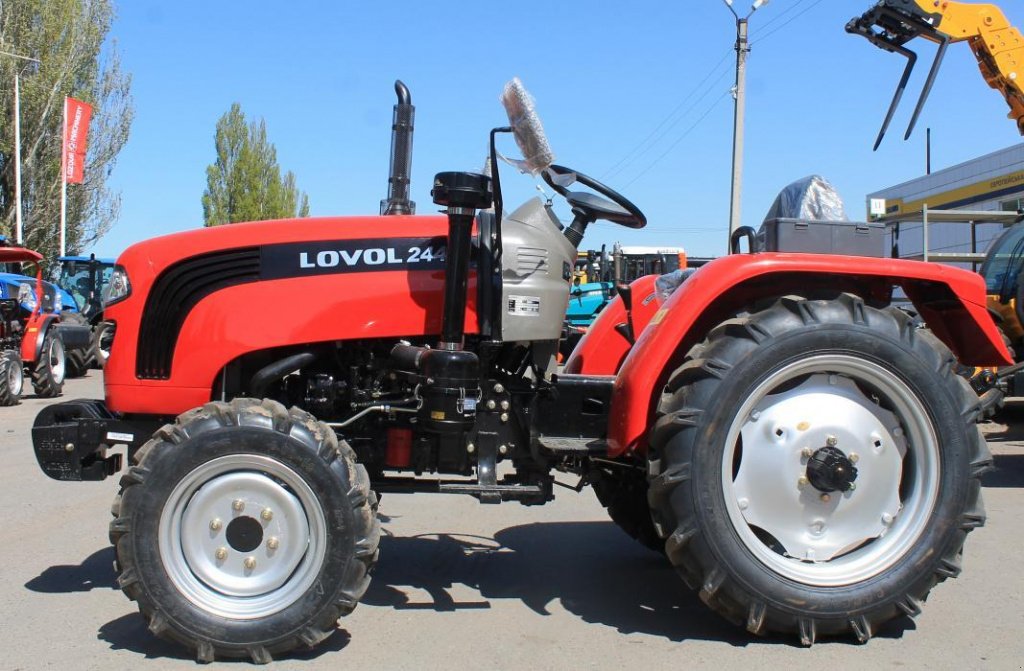 Hopfentraktor a típus Sonstige FT 244, Neumaschine ekkor: Миколаїв (Kép 2)