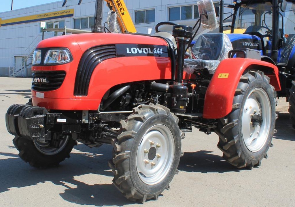 Hopfentraktor a típus Sonstige FT 244, Neumaschine ekkor: Миколаїв (Kép 1)