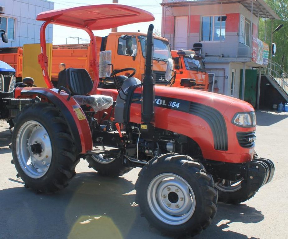 Hopfentraktor typu LOVOL FT 354, Neumaschine v Миколаїв (Obrázek 2)