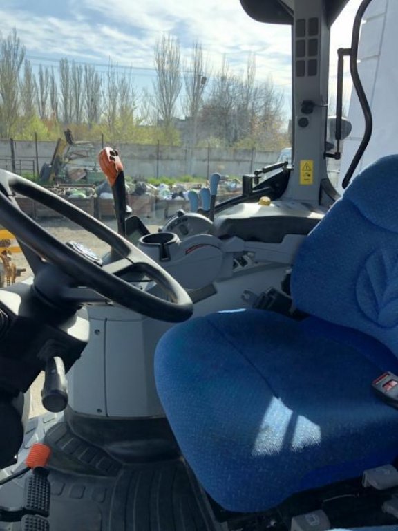 Oldtimer-Traktor typu New Holland T 8.390 UC, Neumaschine v Миколаїв (Obrázek 4)