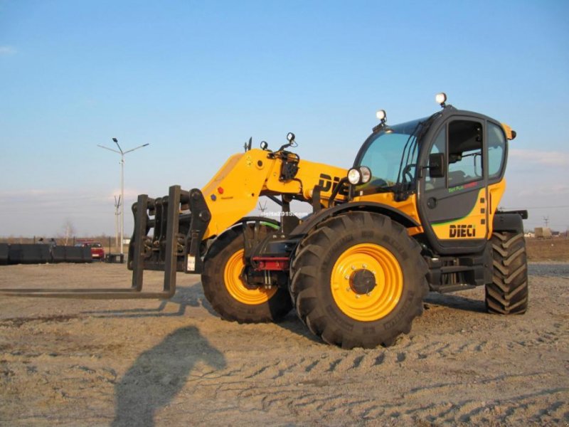 Teleskopstapler от тип DIECI Agri Plus 40.7, Gebrauchtmaschine в Путрівка (Снимка 1)