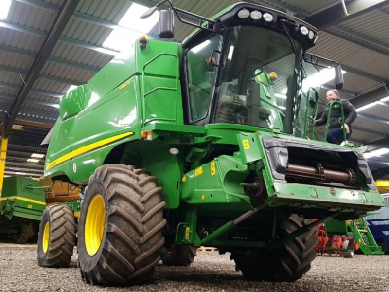 Oldtimer-Mähdrescher van het type John Deere S690i, Gebrauchtmaschine in Путрівка (Foto 1)