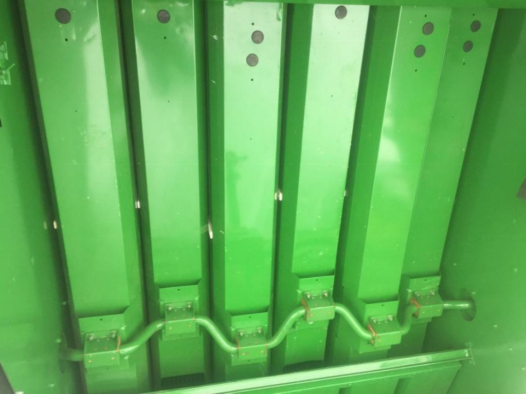 Oldtimer-Mähdrescher a típus John Deere 2064, Neumaschine ekkor: Харків (Kép 13)