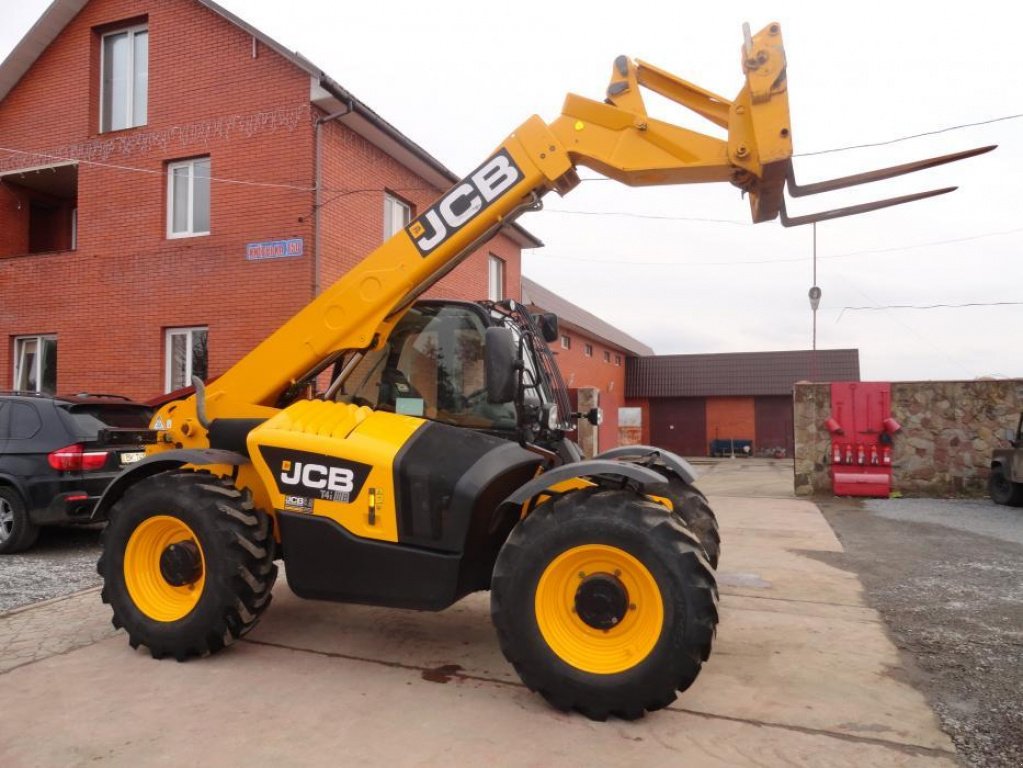 Teleskopstapler of the type JCB 531-70, Neumaschine in Антополь (Picture 4)