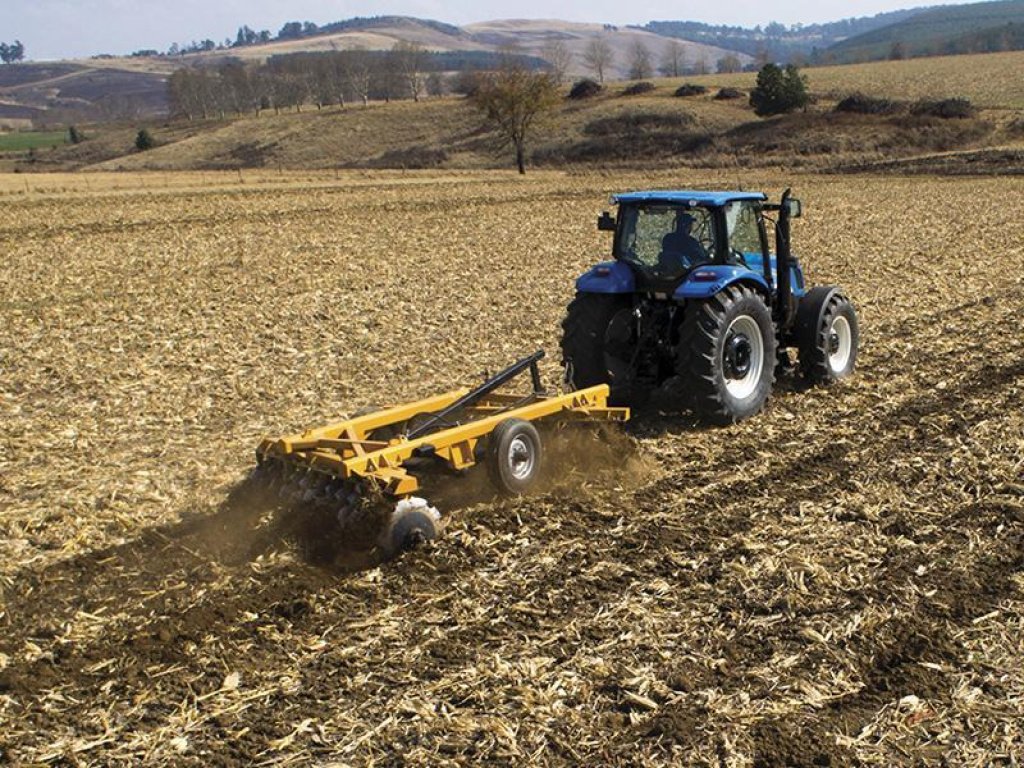 Oldtimer-Traktor typu New Holland T6050 Delta, Neumaschine v Хмельницький (Obrázek 2)