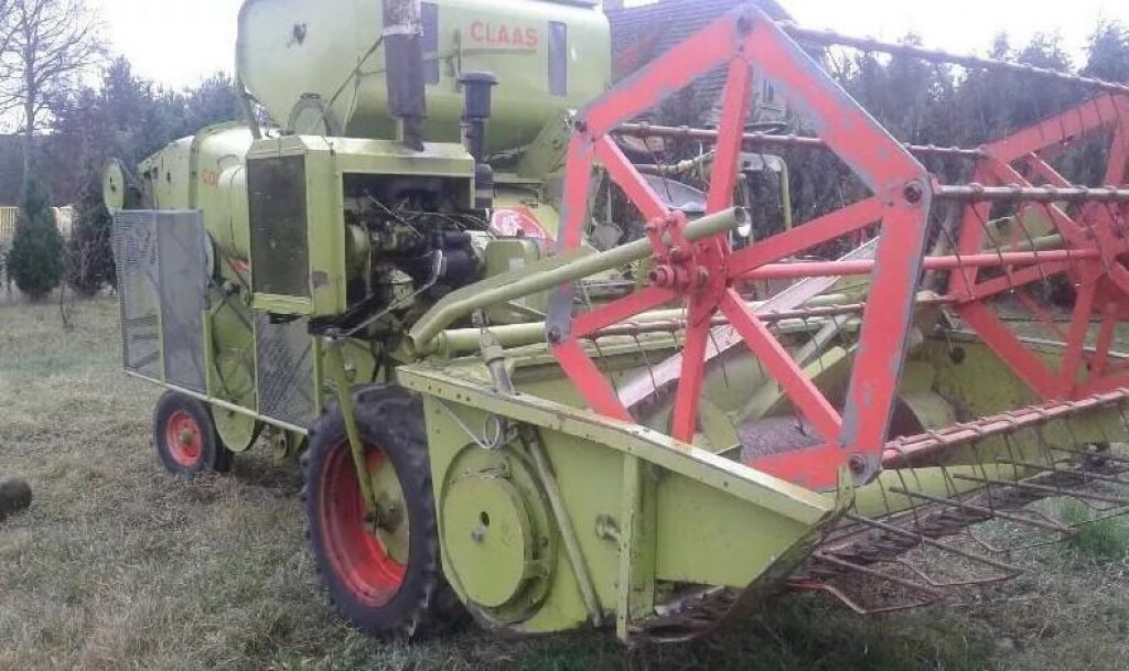 Oldtimer-Mähdrescher a típus CLAAS Columbus, Neumaschine ekkor: Вінниця (Kép 1)