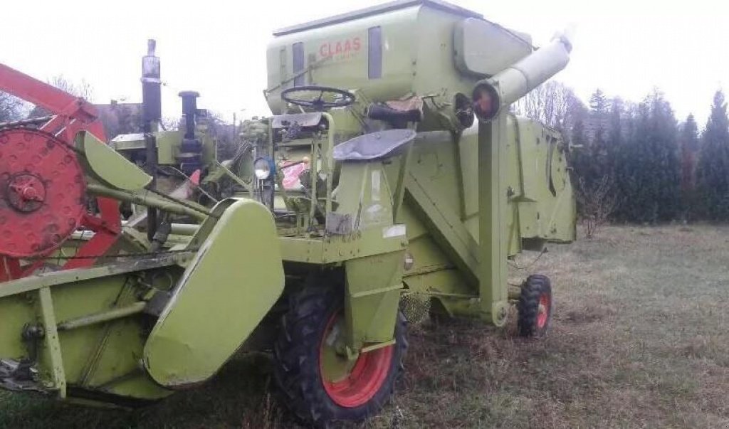 Oldtimer-Mähdrescher a típus CLAAS Columbus, Neumaschine ekkor: Вінниця (Kép 8)