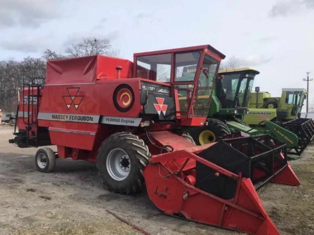 Oldtimer-Mähdrescher typu Massey Ferguson 525, Neumaschine v Вінниця (Obrázek 3)