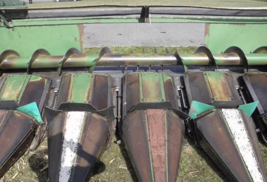 Maispflückvorsatz of the type John Deere 608, Gebrauchtmaschine in Вінниця (Picture 5)