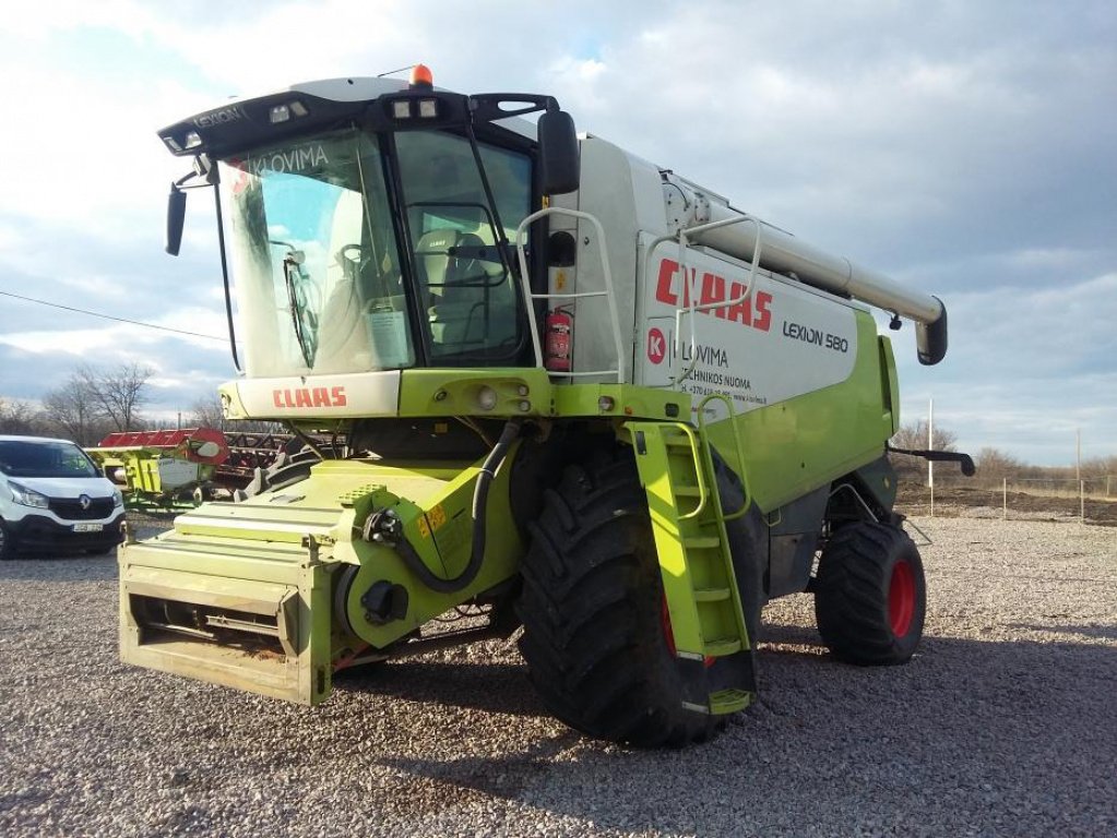 Oldtimer-Mähdrescher del tipo CLAAS Lexion 580, Neumaschine In Біла Церква (Immagine 1)